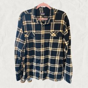 Patagonia Dark Plaid Button Down Shirt